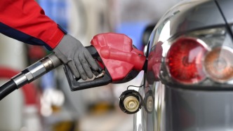 国内油价今晚下调，加满一箱油能少花6.5